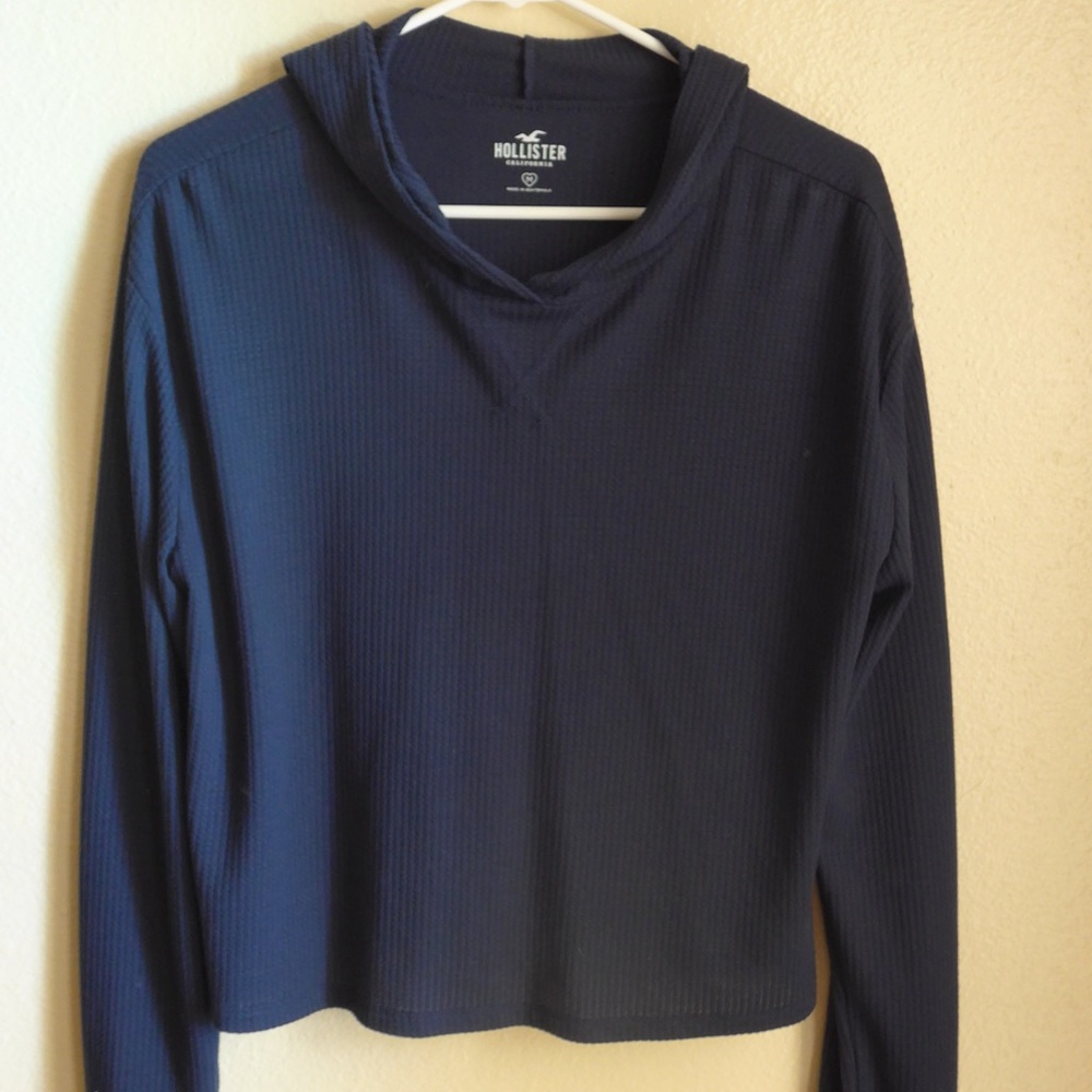 Hollister Long sleeve hooded top